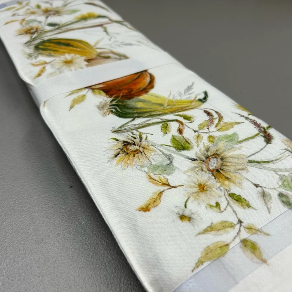 Pottery Barn Bedford Harvest Pumpkin Autumn Fall Linen Kitchen Table Runner NWT